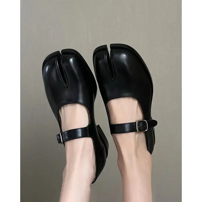 Chic Preppy-style Tabi Mary Jane Suede Sandals