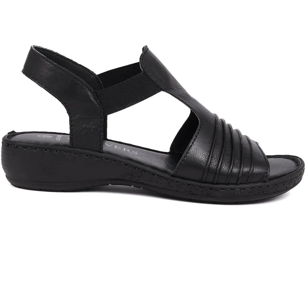 Elasticated Slip-On Sandals  - LUCK39021 / 326 152