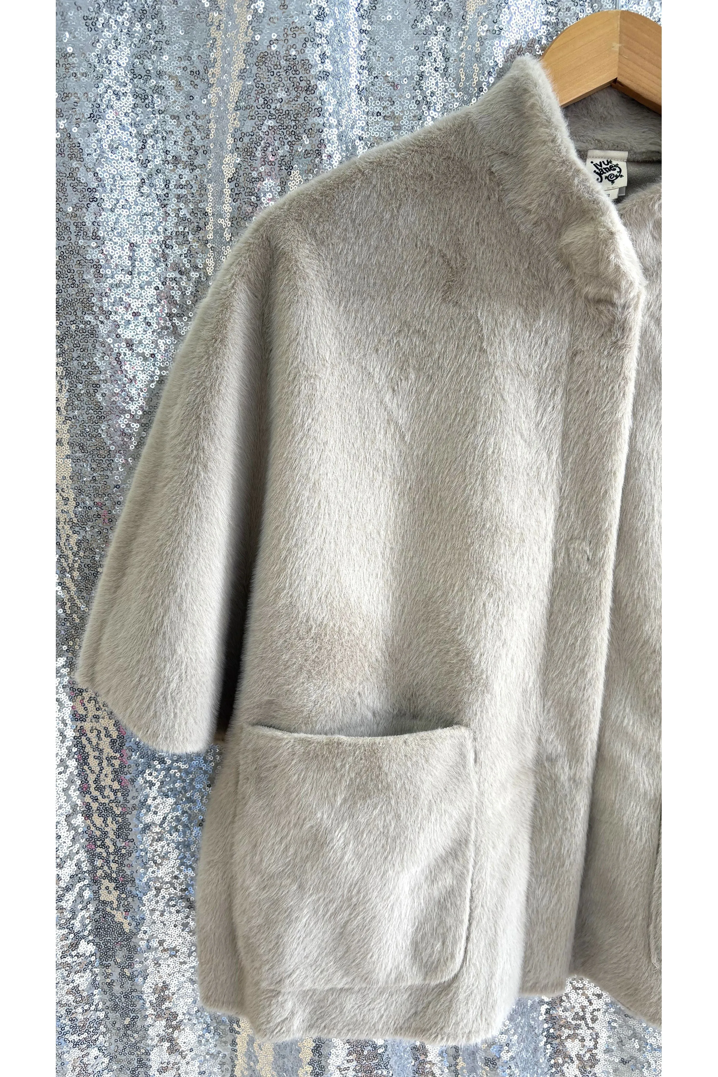 Ivy Jane Ivory Capelet Jacket