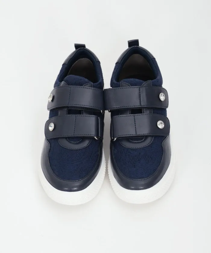 Lace Design Velcro Sneakers