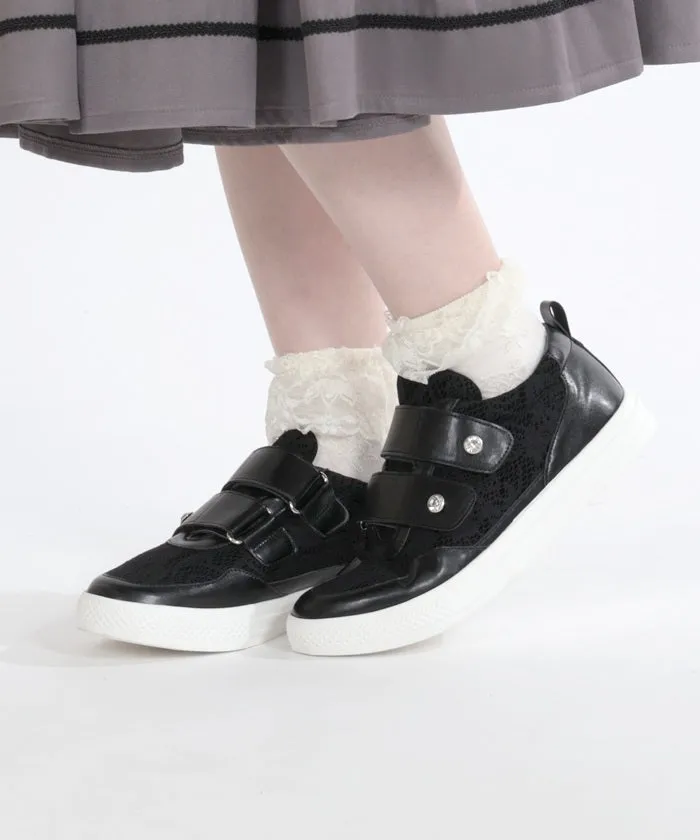 Lace Design Velcro Sneakers