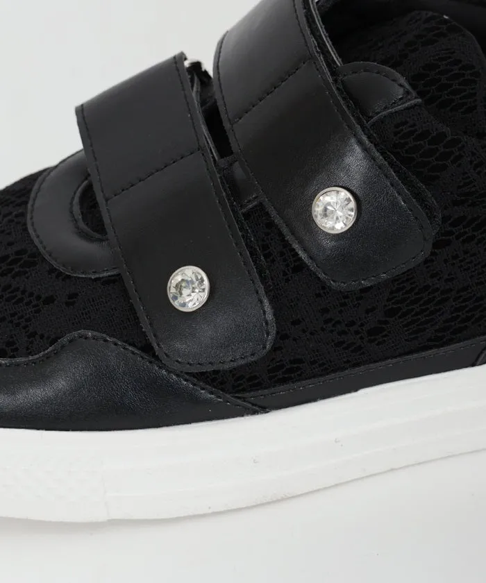 Lace Design Velcro Sneakers