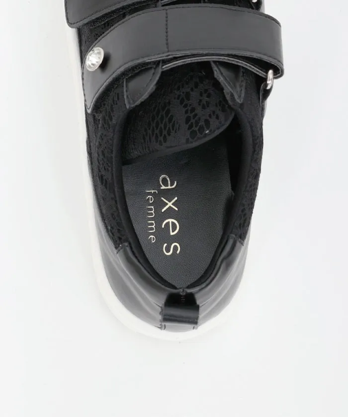 Lace Design Velcro Sneakers