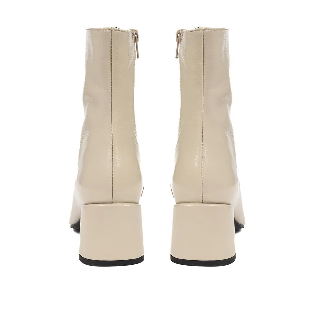 LAREINA Patent Block Heeled Ankle Boots - LAREINA / 324 366