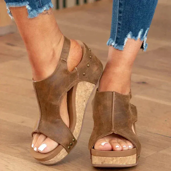 Maddie | Chic Wedge Sandals