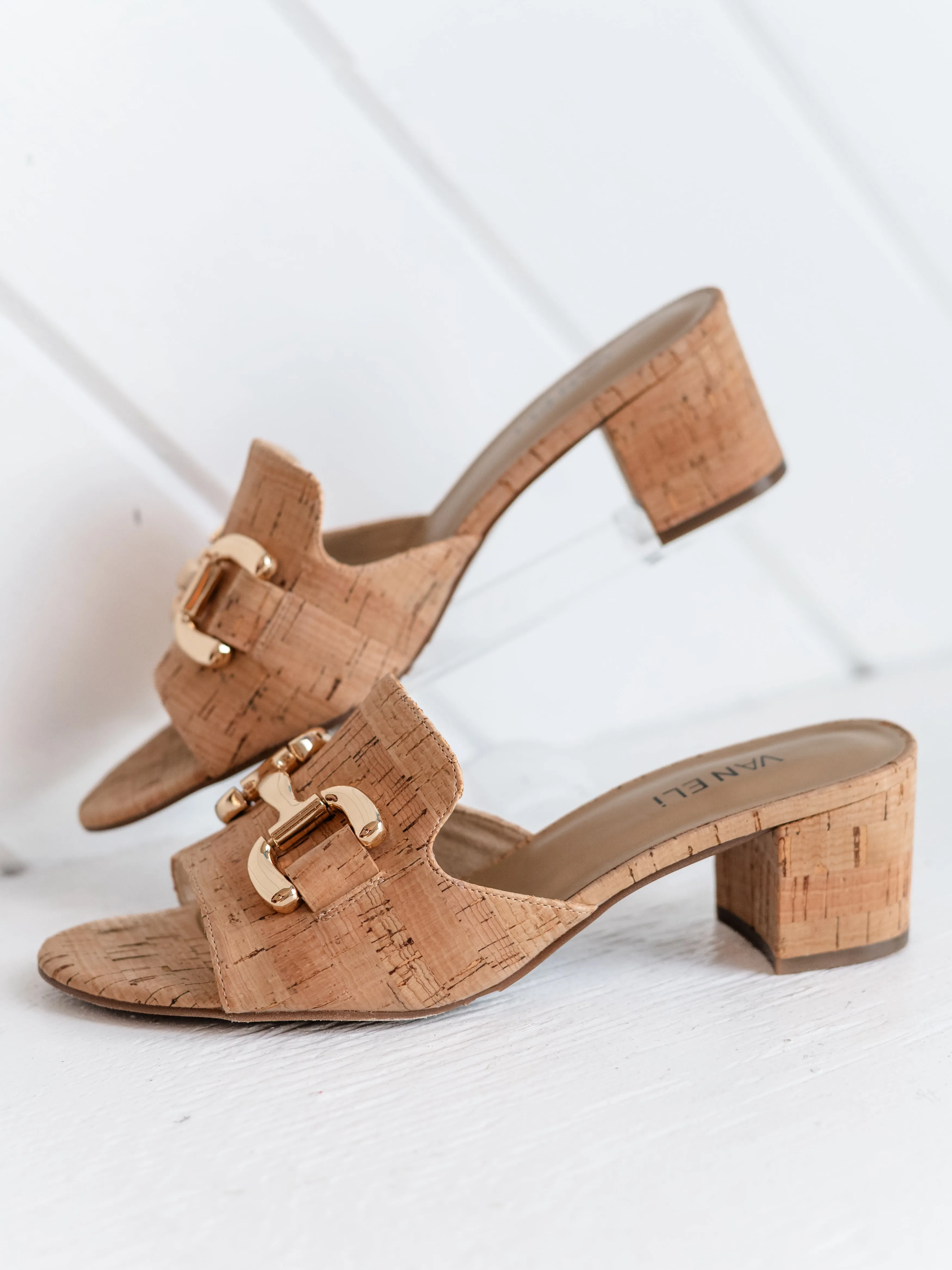Oksana Natural Cork by Vaneli
