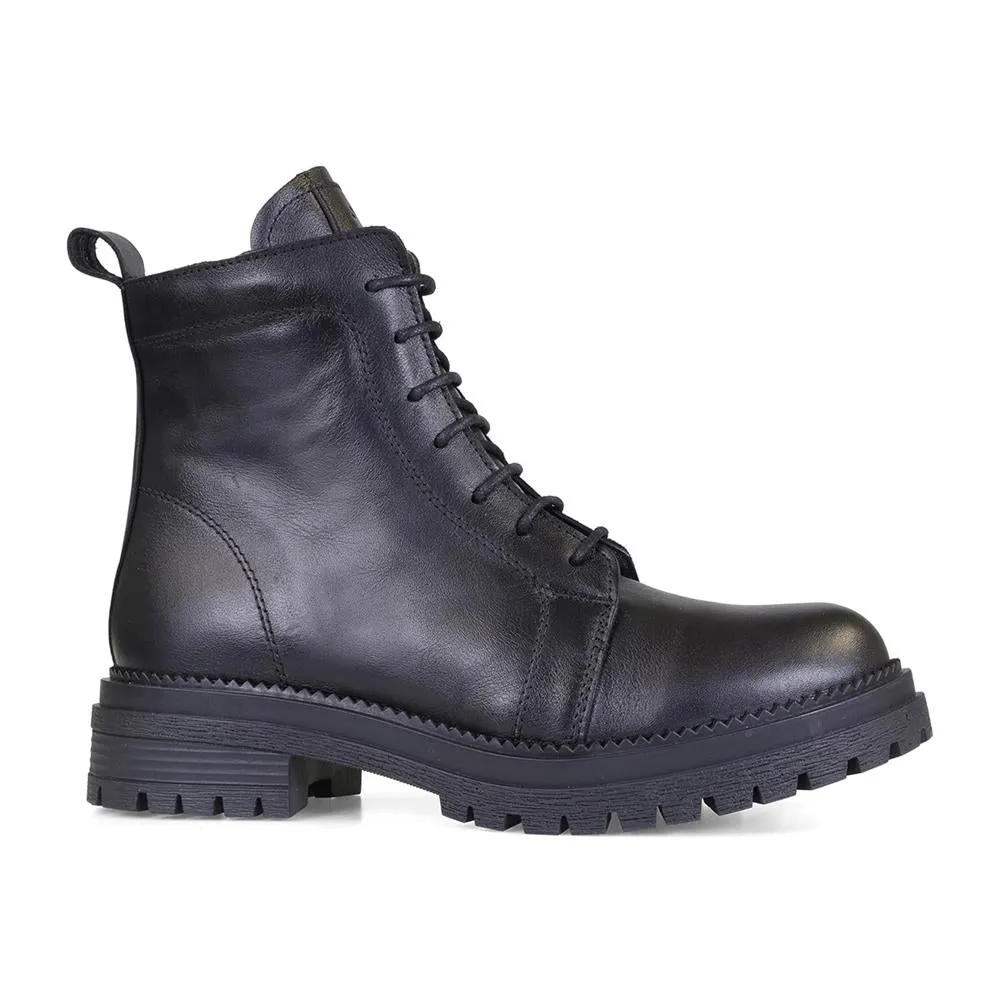 Van Dal 'Logan' Womens Leather Boots - LOGAN / 3560