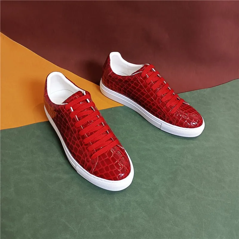 Veltique Crocodile Lace Sneakers