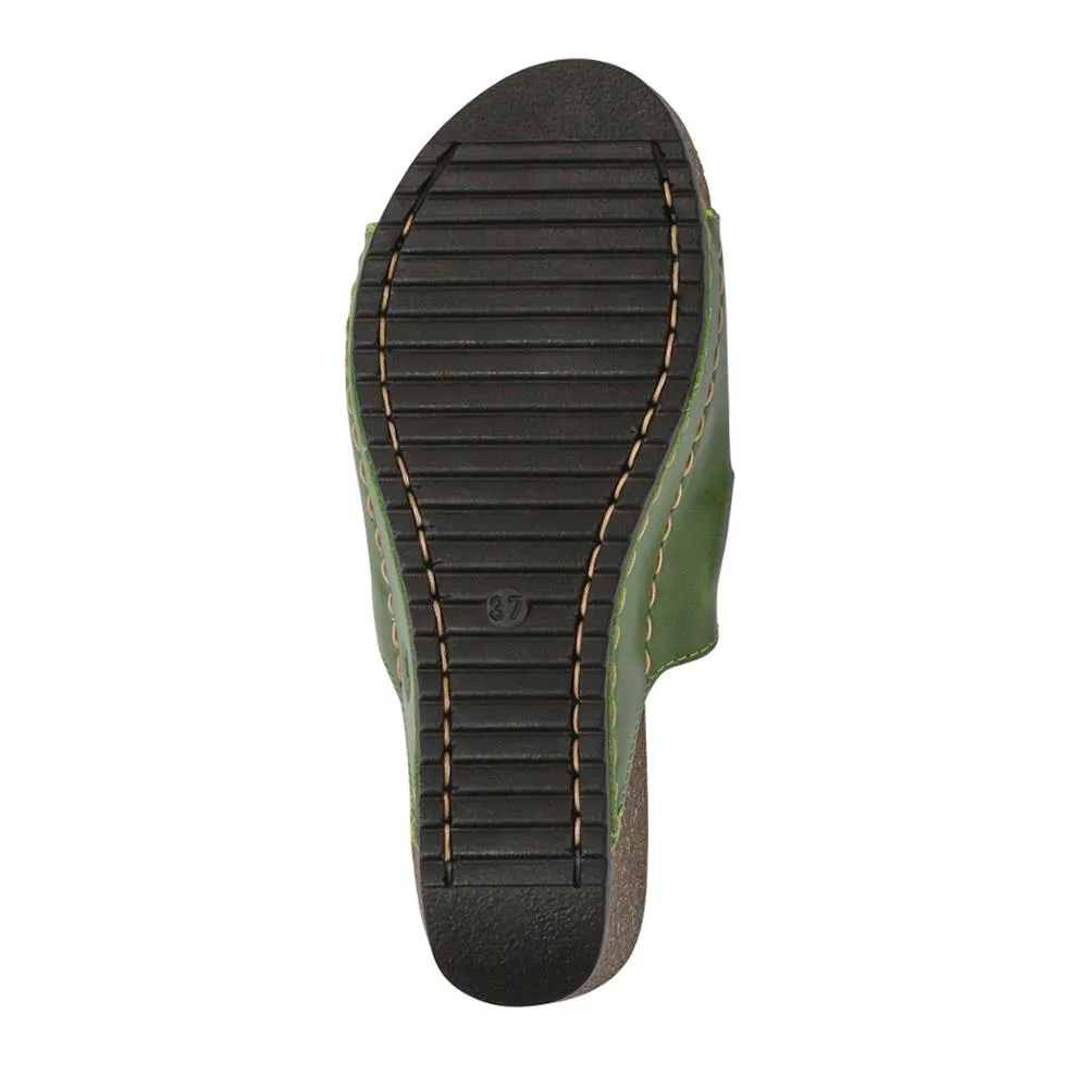 Wide Fit Wedge Sandals - FLY37057 / 323 225